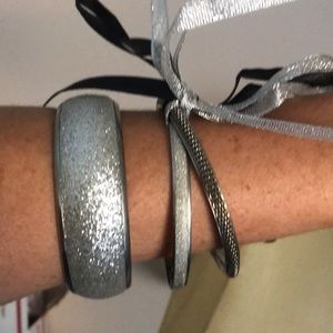 NWOT women’s bracelets